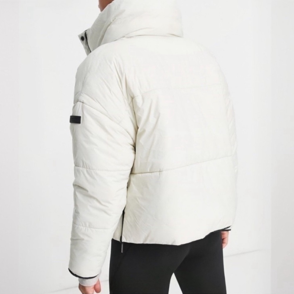 Calvin Klein Performance Reversible Oversized Puf… - image 3